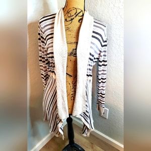 White House black market cardigan. Cream grey and hit of sparkle. Size M